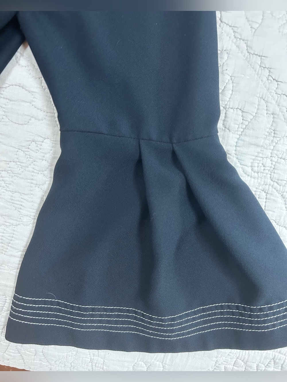 Banana Republic Navy Bell Sleeve Shift Dress Keyhole Neck Size 6 - Picture 6 of 11